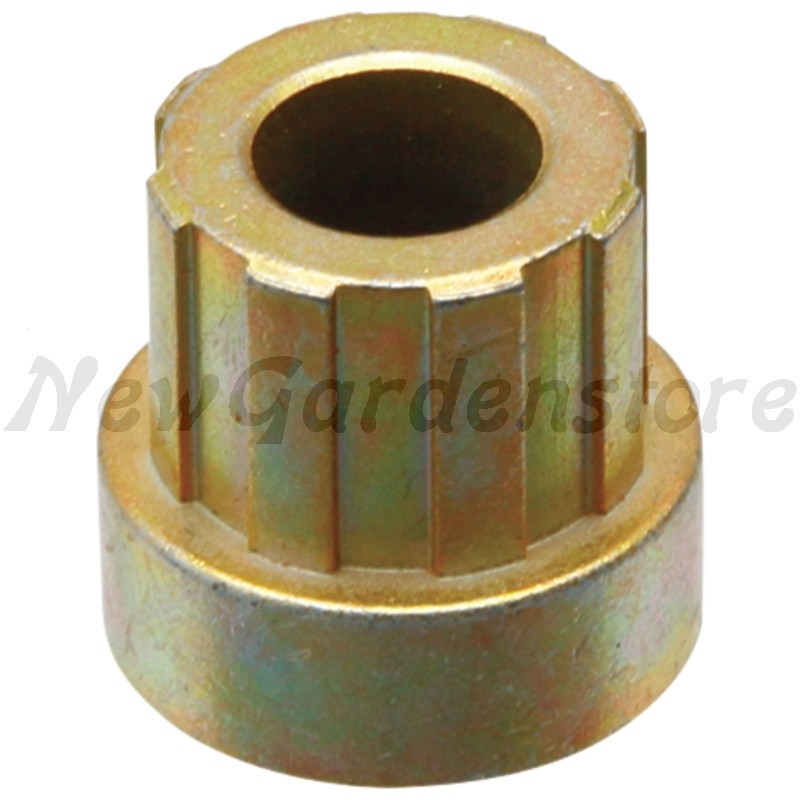 Reduction bushing for UNIVERSAL lawn tractor mower pulleys 31270211