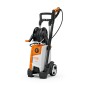 Hidrolimpiadora STIHL RE 140 PLUS 2,5 kW, presión máxima 180 bar, caudal 510 l/h