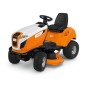 Tractor cortacésped de gasolina STIHL RT4112SZ de 635 cc con descarga lateral cortada de 110 cm