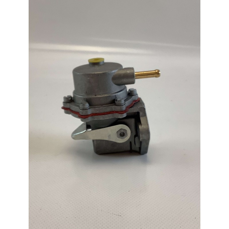 Fuel pump for LOMBARDINI LA/LAP 400 - 490 engine cod. 6585.082