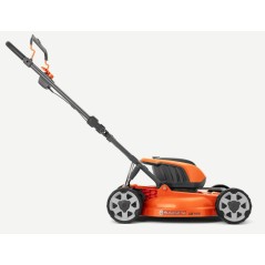 Tagliaerba a batteria HUSQVARNA LB144i 0,75 kW larghezza taglio 44 cm | Newgardenstore.eu