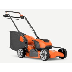 HUSQVARNA LC 251iS 36V tondeuse à gazon autotractée, alimentée par batterie 51cm | Newgardenstore.eu