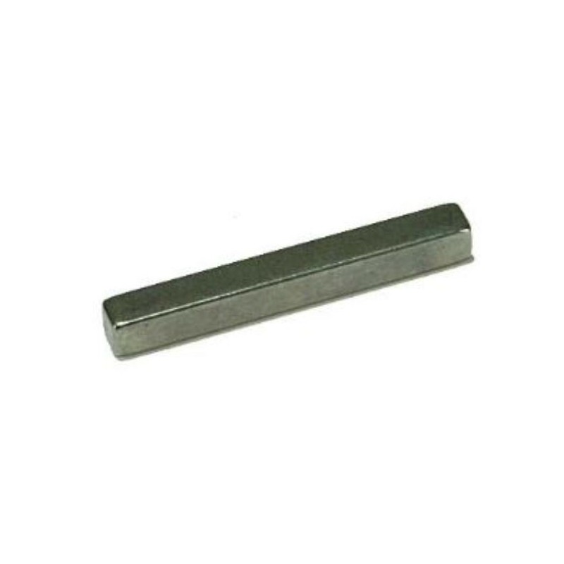 Llave cuadrada cubo cuchilla tractor de césped 4,8 x 38 mm 405640