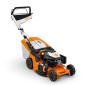 Tondeuse à gazon thermique STIHL RM 448 T, 166 cm³, largeur de coupe 46 cm, bac de ramassage 52 L