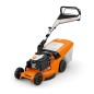 Tondeuse à gazon thermique STIHL RM 448 T, 166 cm³, largeur de coupe 46 cm, bac de ramassage 52 L
