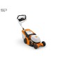 Tagliaerba a batteria STIHL RMA 443 PV larghezza taglio 41 cm cesto 52 L
