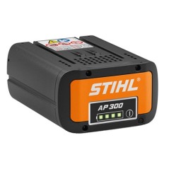 STIHL AP300 battery pack 227 Wh 36 V voltage with LED indicator | Newgardenstore.eu