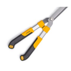 STIGA hedge shears with high-quality steel blade and lightweight ergonomic handle | Newgardenstore.eu