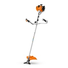 STIHL FS240 petrol brush cutter, 37.7cc, cutting diameter 450 mm | Newgardenstore.eu
