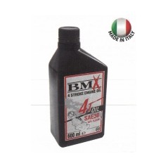 A bottle of oil engine BMX 4T 600 ml dose to change the engine oil in the mower
