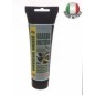 UNIVERSAL GR-2 lithium grease for lubricating rotating bearing parts