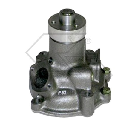 Water pump for agricultural tractor FIAT NEW HOLLAND 250 - 255C - 300 - 350 | Newgardenstore.eu
