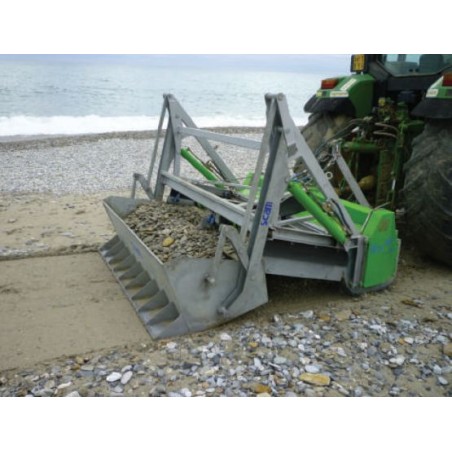 Beach cleaner SCAM BIG MARLIN towed tractor working depth from 0 to 20cm