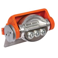 2-blade, convex roller debarker TYPE 117LR with 10 mm slot for chainsaws | Newgardenstore.eu