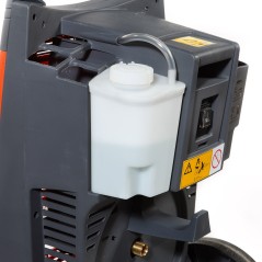Cold water electric high-pressure washer OLEOMAC PW 175 C 150 bar capacity 510 L/h